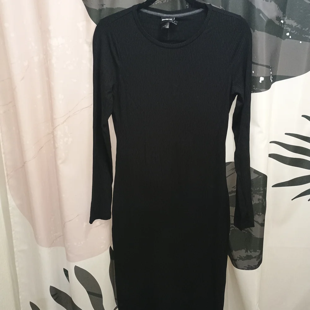 Desigual Black Long Sleeve Dress - Picture 2 of 9